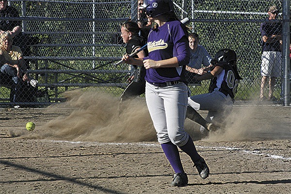 Oak Harbor's Emily Saar