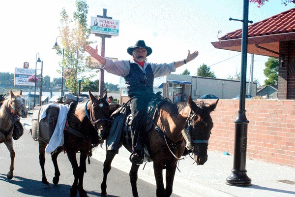 Doc Mishler has crisscrossed the nation on horseback. He’s trying to convince people to work to end childhood hunger.