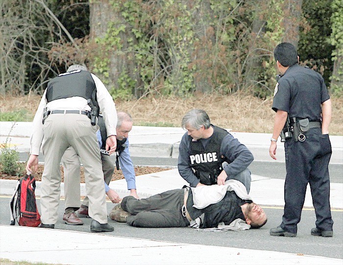 Oak Harbor police officers