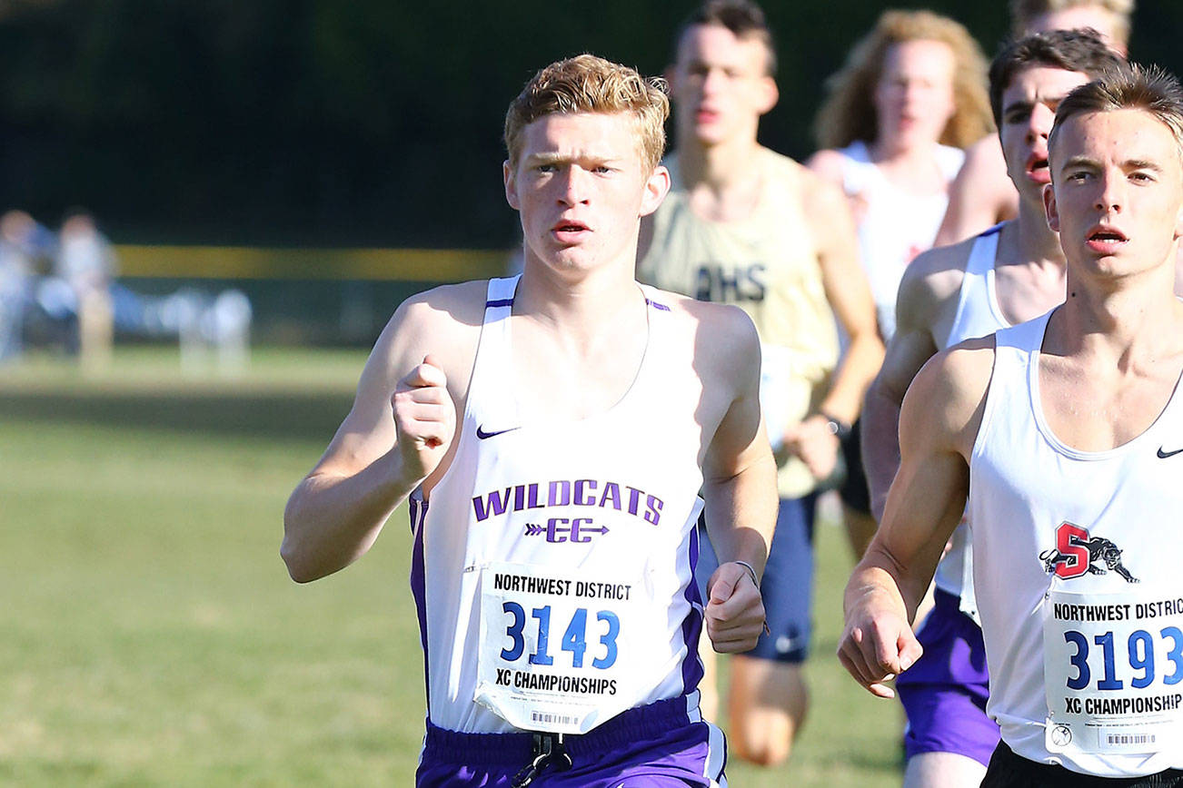 Oak Harbor sends 3 to state / Cross country