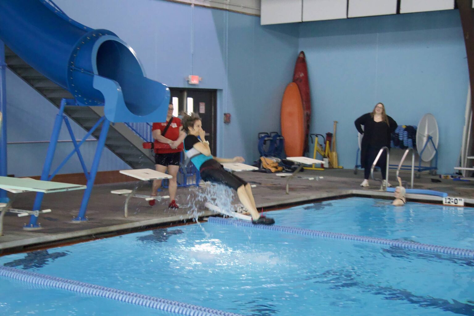 Oak Harbor pool gets a new slide Whidbey NewsTimes