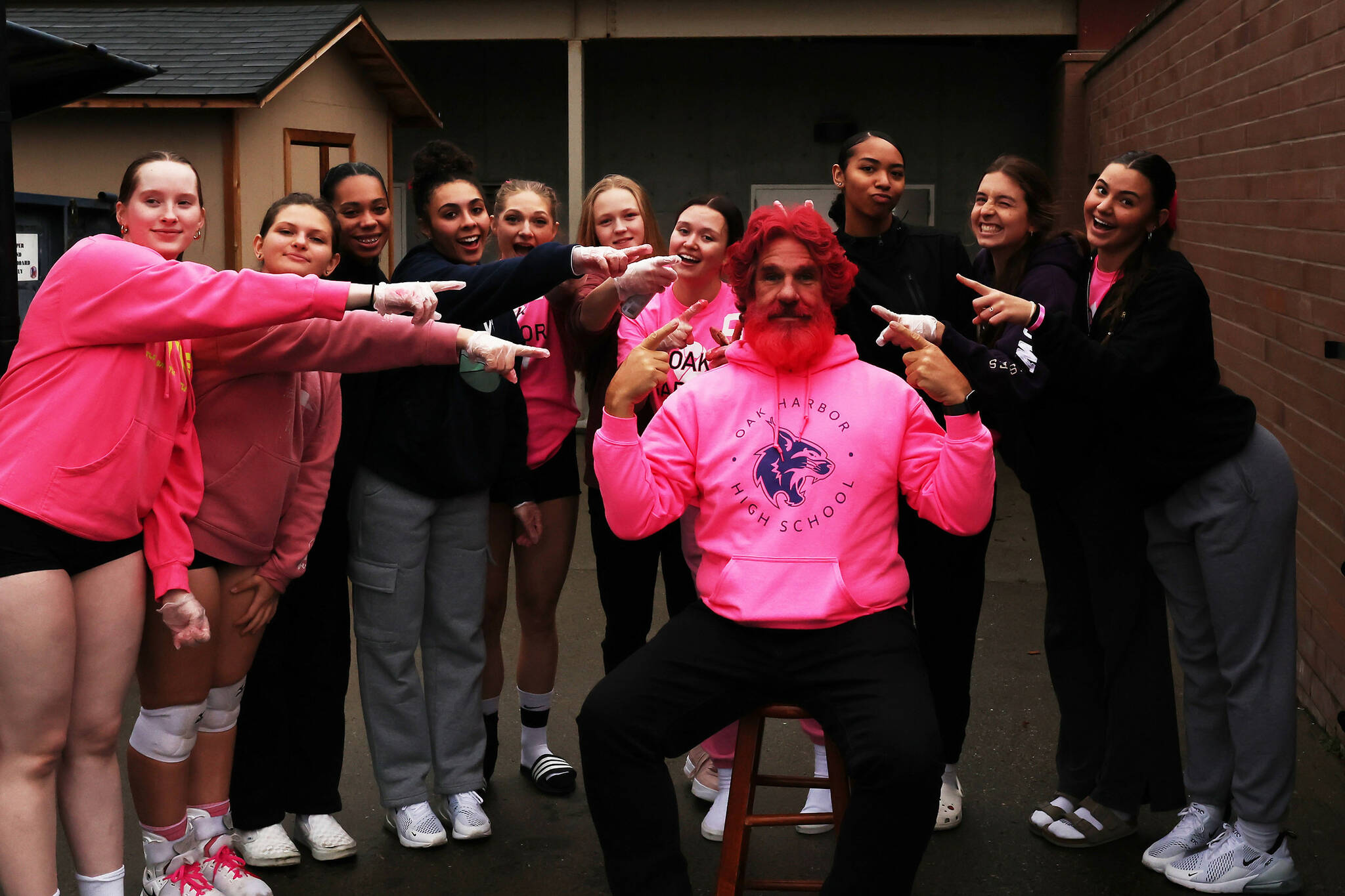 Team goes pink to spike breast cancer | Whidbey News-Times