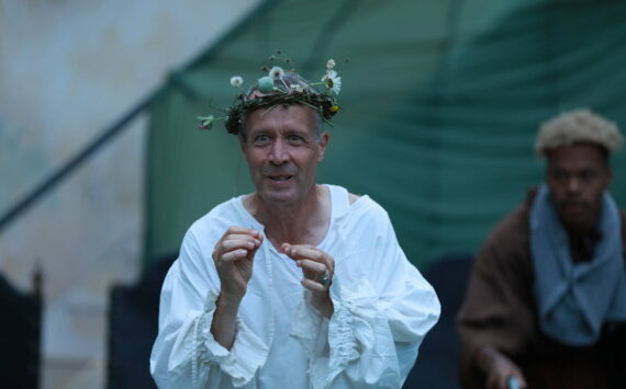 Photo by Michael Stadler
Jonathan Cullen plays the titular role in “King Lear" by William Shakespeare, directed by Terri McMahon at Island Shakespeare Festival.