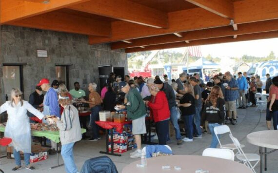 Photo from the Oak Harbor Chamber website
Last year’s picnic attracted about 2,500 hungry guests, according to Dave Johnson.