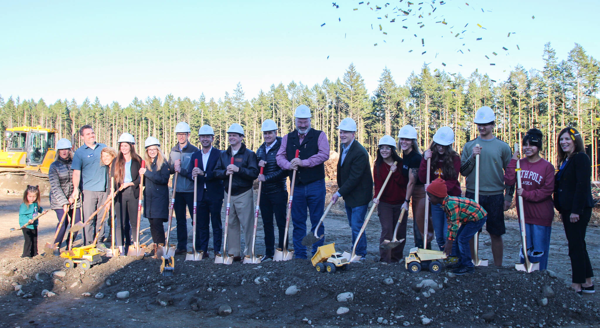 Photo by Luisa Loi
The ground breaking ceremony featured leaders like NASWI Commanding Officer Nathan Gammache, Sen. Ron Muzzall, Rep. Clyde Shavers and Rep. Dave Paul.